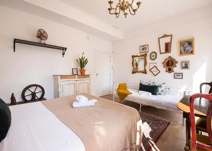 Off Beat Guesthouse - Self-Check-In - Sleep Conscious
